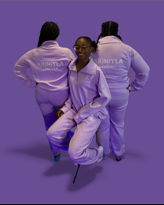 AriNiyla Leisure Quarter Zip Set