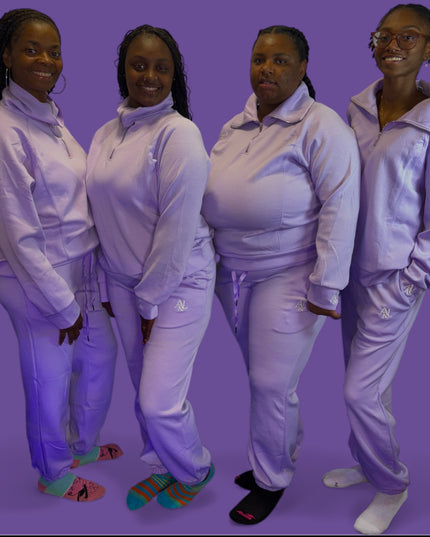 AriNiyla Leisure Quarter Zip Set