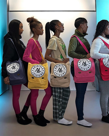 AriNiyla Leisure Canvas Field Bag