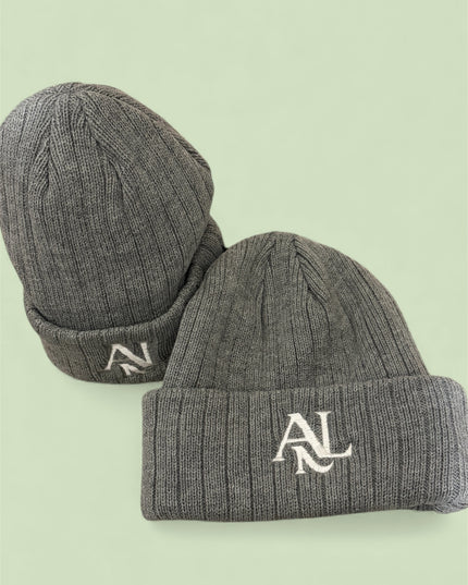 AriNiyla Leisure Insulated Hat