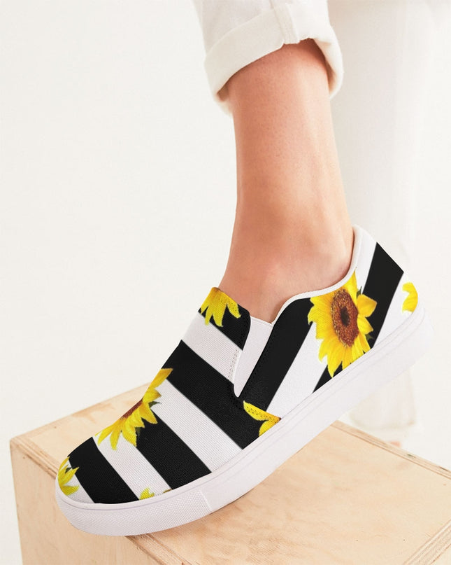 AriNiyla Sunflower Women's Slip-On Shoe